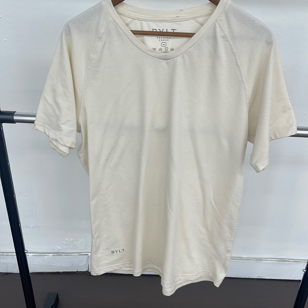 BYLT Premium V neck